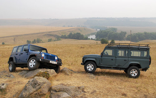 Jeep Wrangler Unlimited Rubicon  Land Rover Defender 110.