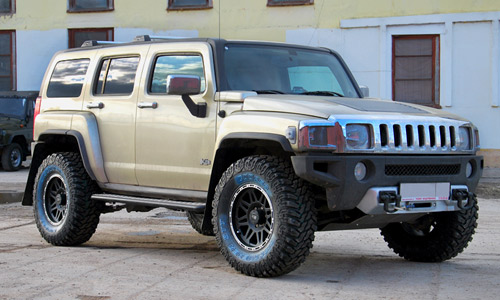      Hummer H3