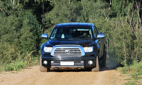 Toyota Tundra 2011