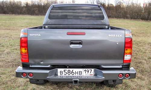    Toyota Hilux 2012