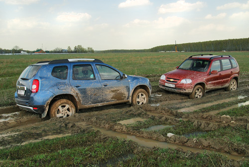 Chevrolet Niva 2012, Renault Duster 2012