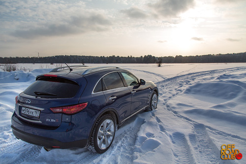 Infiniti FX30d 2013