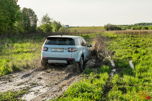 LR Discovery Sport 2015