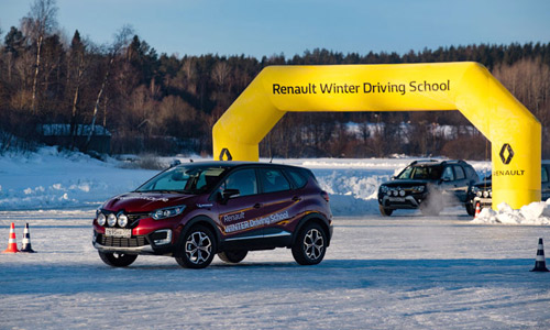 Renault Winter Driving School