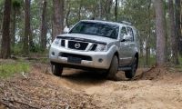 Nissan Pathfinder (2005+) 2.5 D 190/